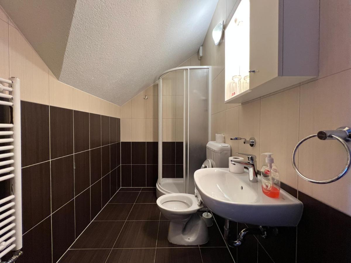 Hotel & Restaurant Babic Vranovaca Εξωτερικό φωτογραφία