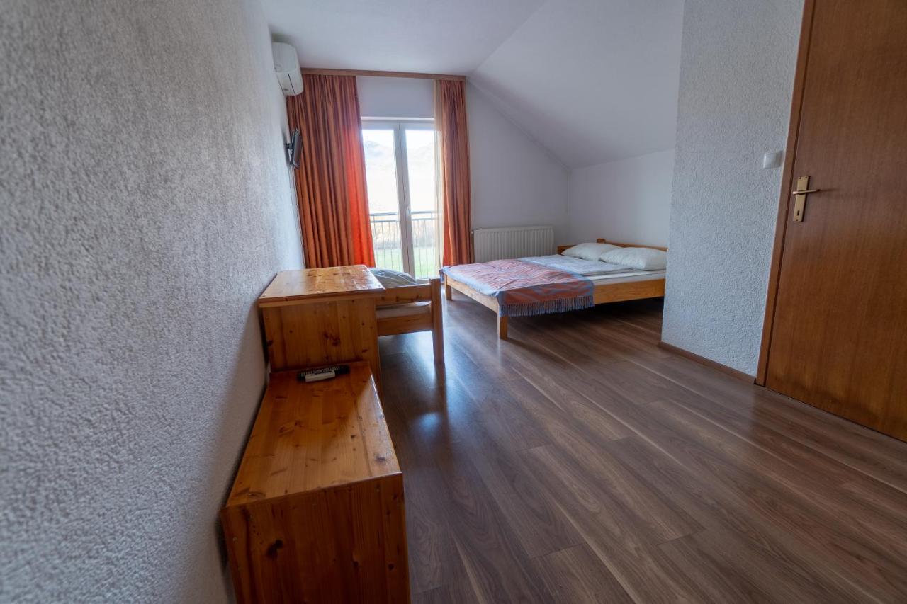 Hotel & Restaurant Babic Vranovaca Εξωτερικό φωτογραφία