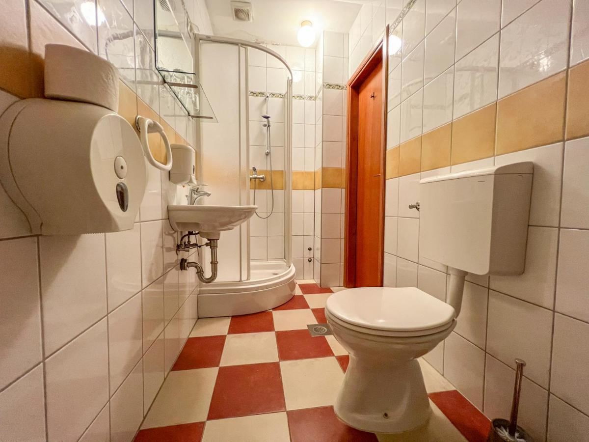 Hotel & Restaurant Babic Vranovaca Εξωτερικό φωτογραφία